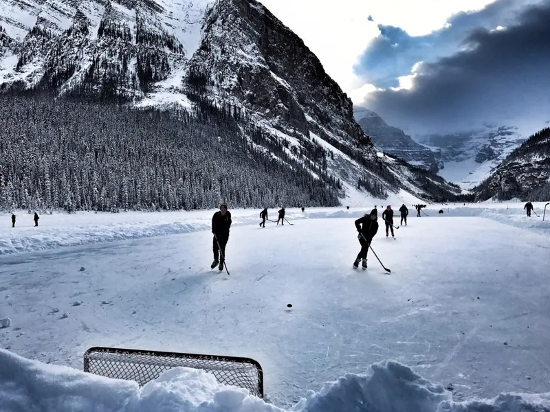 Lake Louise im Winter