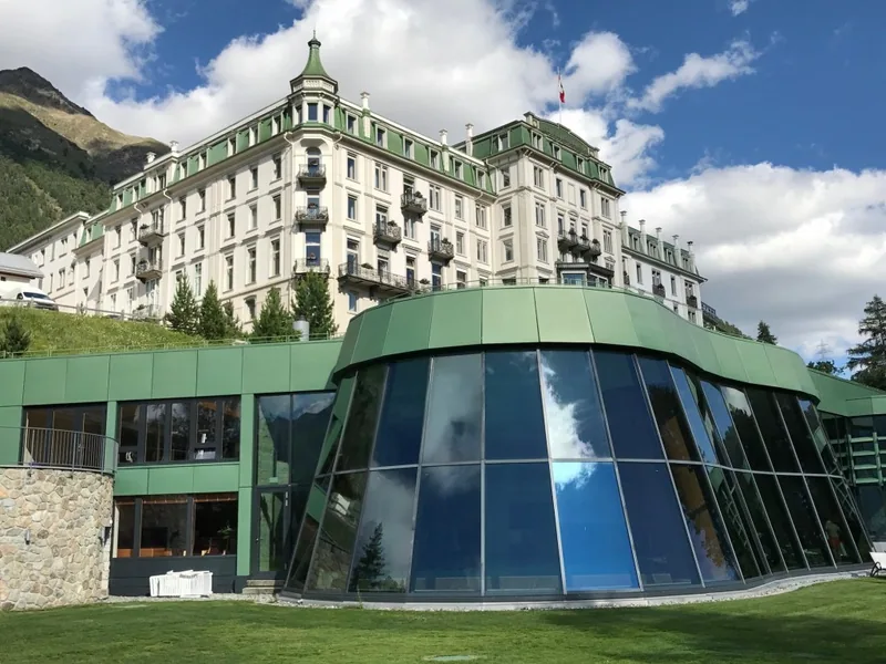 Grand Hotel Kronenhof, Switzerland