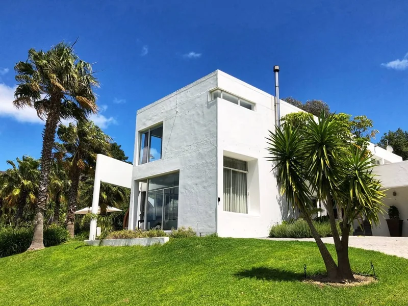 CUBE Guest House, Hout Bay