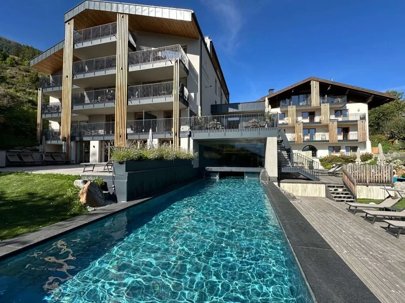 Maraias Luxury Suites & Apartments, Burgeis